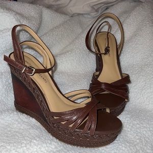 Brown platform Sandals